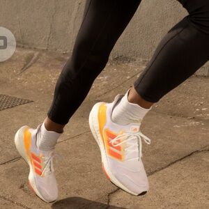 Adidas Ultraboost 22 running shoes